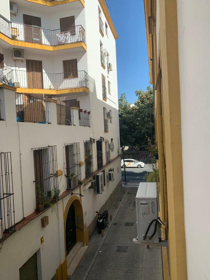 Hostal Alcobia Sevilla Exterior foto